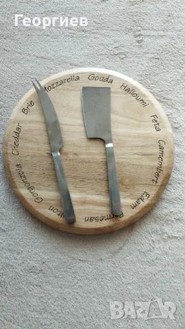 Въртяща дъска с нож-вилица и сатър.Чиния за плата,маслини., снимка 2 - Прибори за хранене, готвене и сервиране - 49797272