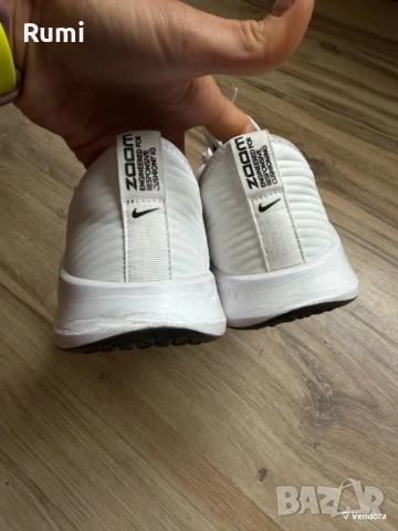 Оригинални дамски маратонки Nike WMNS AIR ZOOM ELEVATE! 39 н, снимка 3 - Маратонки - 51894773
