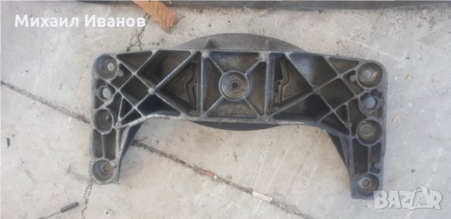 Държач скоростна кутия - БМВ/BMW/ -/е60/е61/- M57N2 3.0d 231кс.