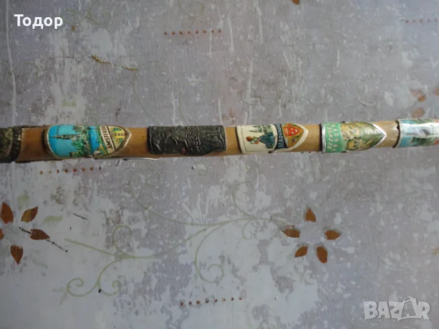 Страхотен туристически бастун с шип и значки , снимка 4 - Колекции - 50264998