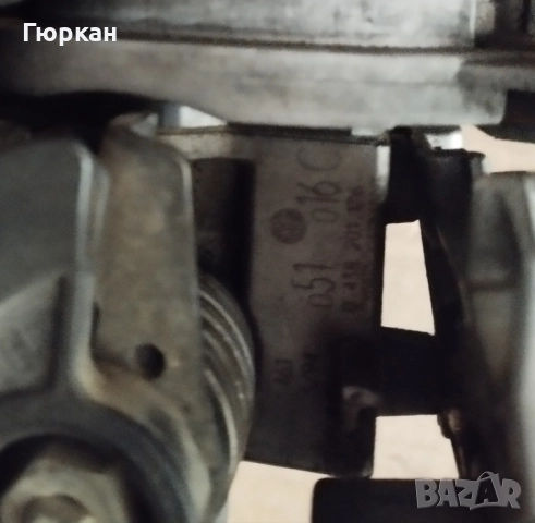 VW  1.8 Карбуратор 0438201176, снимка 10 - Части - 52239617