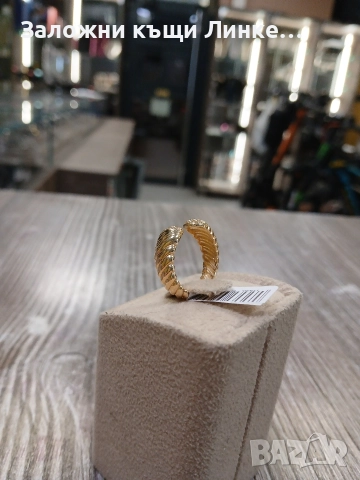 Нов Златен Пръстен 3.3гр., снимка 4 - Пръстени - 52710930