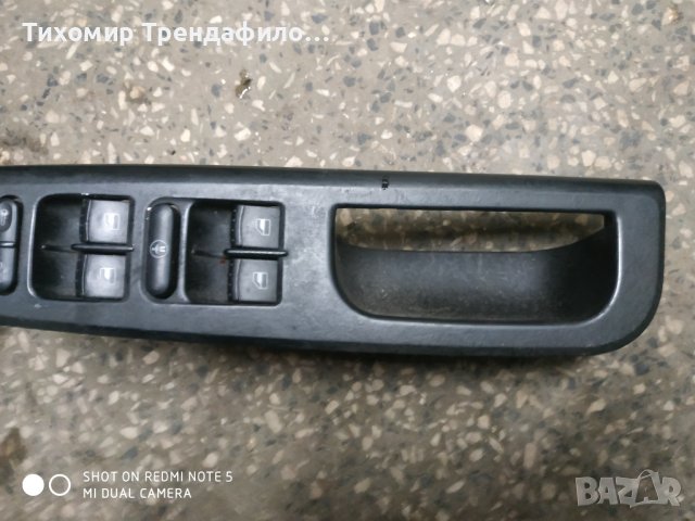 Пласмаса за вратата шофьорската с панела с бутоните за 3b1867171e Passat B5, Golf4 Bora, 1J4959857, 