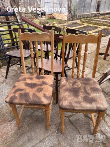 4 дървени трапезни столове 