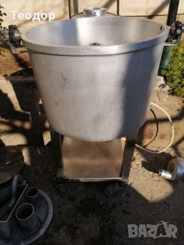 Кухненски робот solia m10, снимка 8 - Обзавеждане на кухня - 27504200