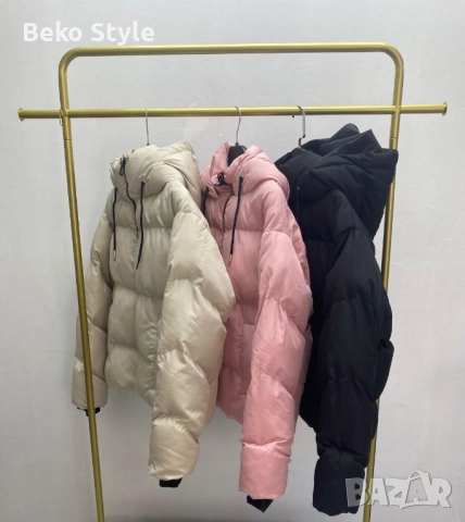 Дамско късо яке налично в черно бежаво и розоро