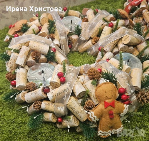 Коледен свещник от коркови тапи. Наличен! 