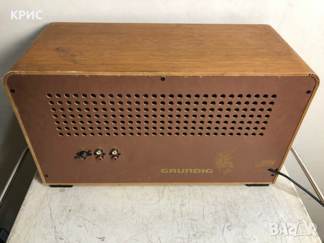 Grundig Radio Limited Edition 50, снимка 11 - Радиокасетофони, транзистори - 36503171