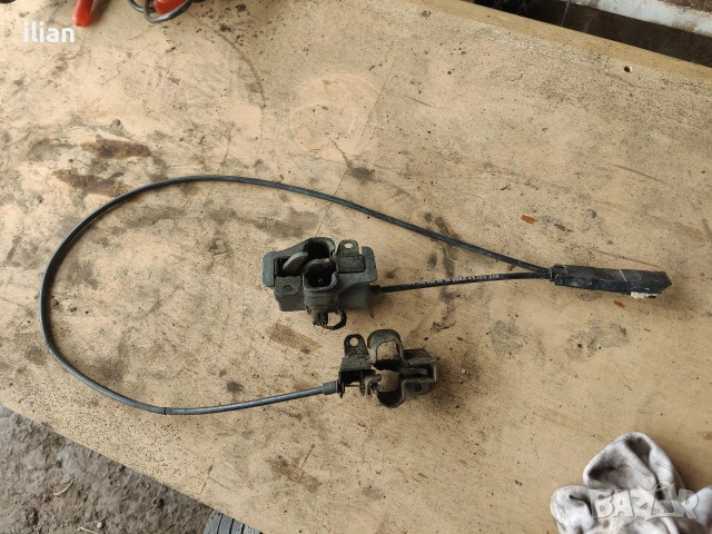 заключалки преден капак w203