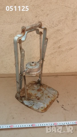 стара машинка за затваряне на буркани , снимка 2 - Други ценни предмети - 50659959