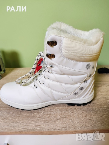 Зимни обувки Runners , снимка 2 - Дамски ежедневни обувки - 52579326