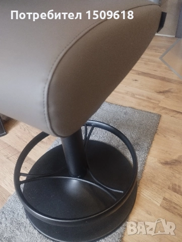 Нов италиански бар стол Solista с амортисьор, снимка 3 - Столове - 51975551