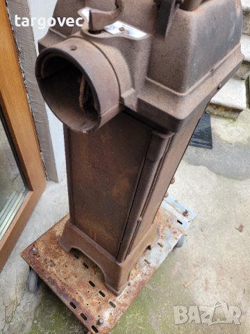 Прекрасна чугунена немска печка дин, снимка 2 - Антикварни и старинни предмети - 43513622