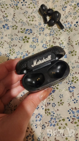 Безжични слушалки Marshall Motif ANC, снимка 7 - Bluetooth слушалки - 53010046