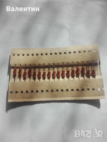 Резистори с точност 1%, снимка 2 - Друга електроника - 52510081