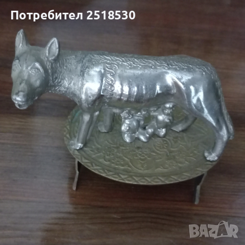 Стар сувенир-статуетка 