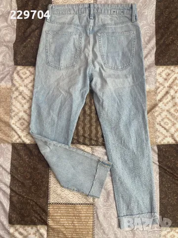 Дамски дънки GAP, снимка 2 - Дънки - 47580036