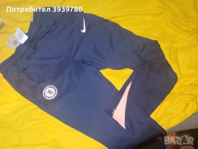 оригинални долнища на Nike Barselona Chelsi , снимка 8 - Спортни дрехи, екипи - 53470712