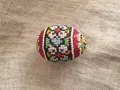 Декоративно яйце облепено с цветна мъниста, снимка 6
