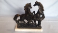 Красива пластика-композиция на коне, снимка 5