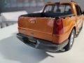 Модел Ford Explorer Sport Trac Orange Maisto 1/18 , снимка 9