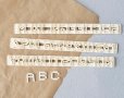 Пиксели букви Азбука Латиница числа пластмасови форми резци релси за фондан торта, снимка 1 - Форми - 37685531