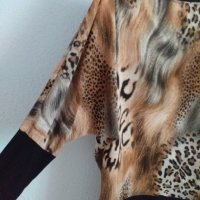 Блуза с животински принт, снимка 1 - Блузи с дълъг ръкав и пуловери - 37749701