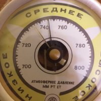 Много стар руски барометър от е СССР, снимка 3 - Стенни часовници - 32878560