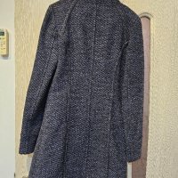 Красиво палто , снимка 4 - Палта, манта - 43257072