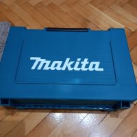 перфоратор makita hr2470, снимка 3 - Куфари с инструменти - 42940537