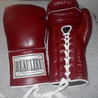 Продавам оригинални боксови ръкавици BEAULIEU-FLORES, изработени в САЩ