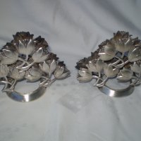 Винтидж чифт салфетници на цветя бял метал, снимка 3 - Други ценни предмети - 39377550