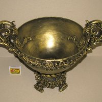 Декоративна барокова ваза купа с дръжки, полирезин имитация на бронз, отлична, снимка 5 - Декорация за дома - 44099312