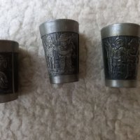 Три красиви  гравирани  цинкови чашки , снимка 1 - Чаши - 37043939
