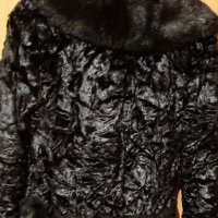 Дамско пухкаво палто. , снимка 2 - Елеци - 43699113