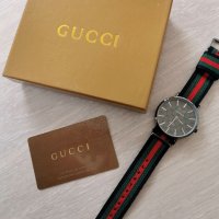 Ръчен часовник Gucci с оригинална кутия и карта, снимка 2 - Дамски - 40680013