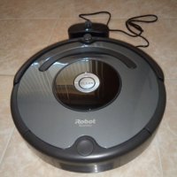 Робот прахосмукачка iRobot Roomba 676 , снимка 1 - Прахосмукачки - 27384017