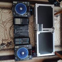 Продавам DJ оборудване Denon DNS 3700, Allen & Heath Xone и Native Instruments, снимка 3 - Аудиосистеми - 44108584