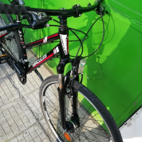 Алуминиев велосипед 28цо 24ско палцови команди аиро капли преден амортисьор много запазено , снимка 12 - Велосипеди - 44895123