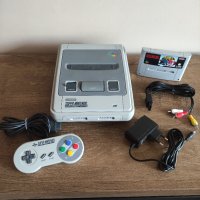 Супер Нинтендо (SNES) Super Nintendo Entertainment System комплект и Super Hockey, снимка 1 - Nintendo конзоли - 43492170