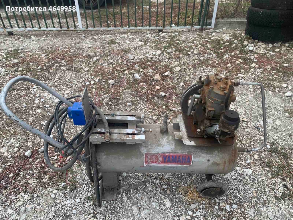 Продавам компресор за въздух 60л без ел мотор , снимка 1