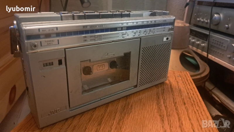 jvc мини моно, снимка 1