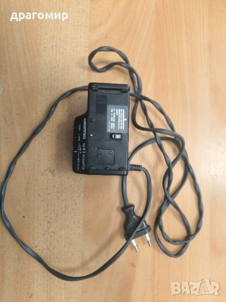 GRUNDIG NA 8-3 AC ADAPTER , снимка 1