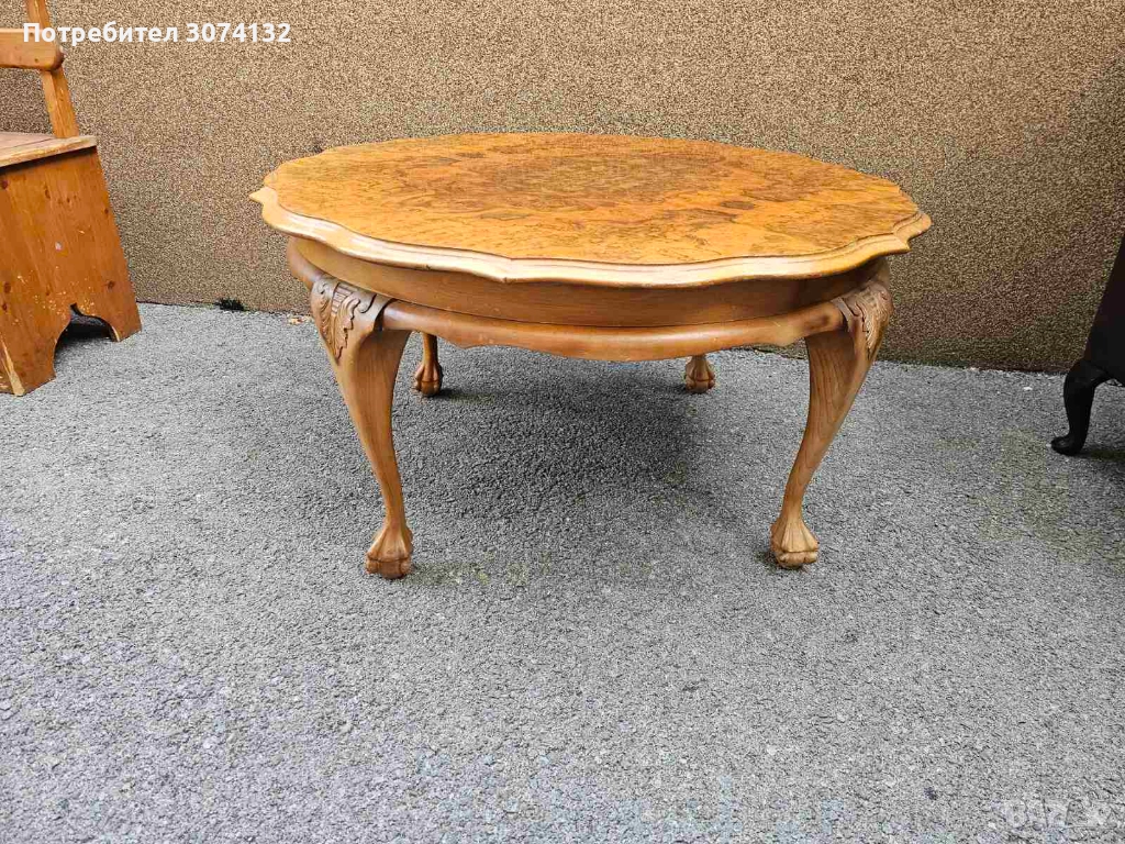 Холна маса с интарзия, снимка 1