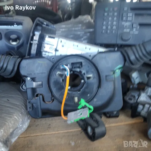 Превключватели мигачи , чистачки Opel Astra H, Zafira  GM 13197719, снимка 1