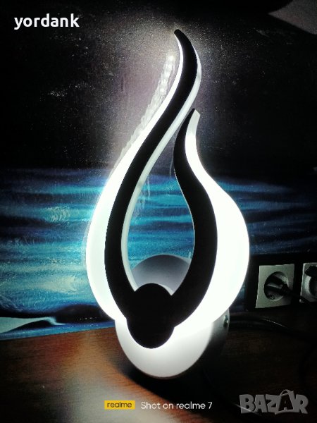 Декоративна лампа аплик във формата на пламък за стена , снимка 1