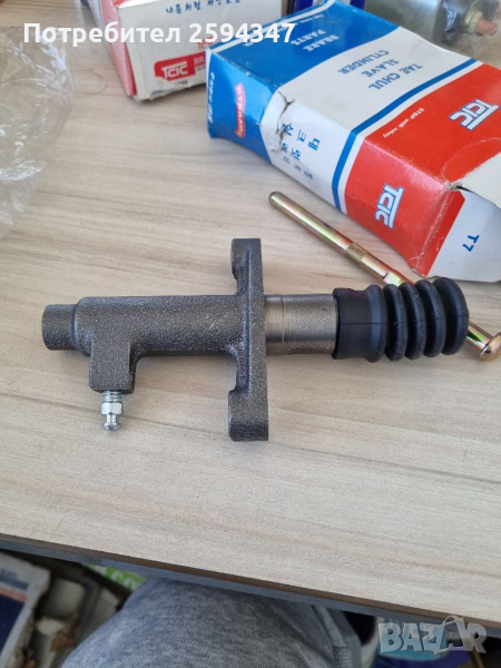 HYUNDAI CHORUS HD250 HD350 1992-1998г ПОМПА СЪЕДЕНИТЕЛ ДОЛНА , снимка 1