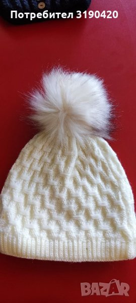 Дамска шапка, снимка 1