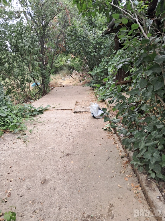 Парцел с бунгало, снимка 1