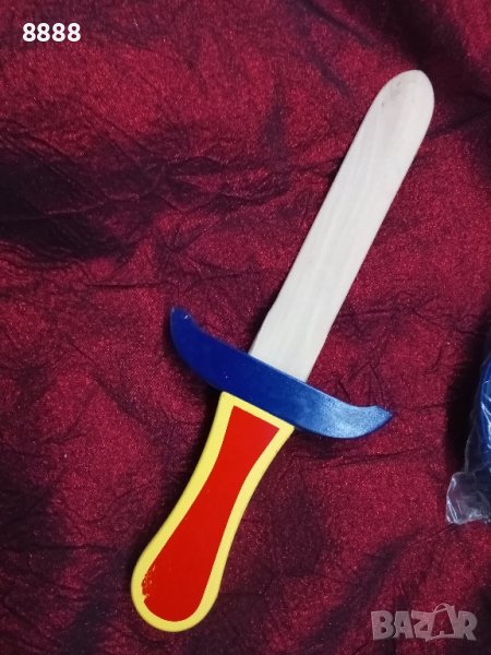 Дървен меч играчка, снимка 1